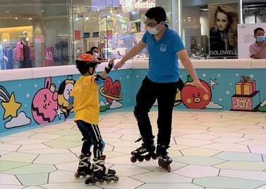 Roller skating class