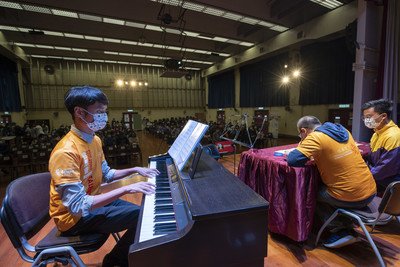 performance2